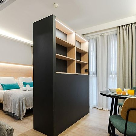 Feelathome Ventas Suites Madrid Exterior photo