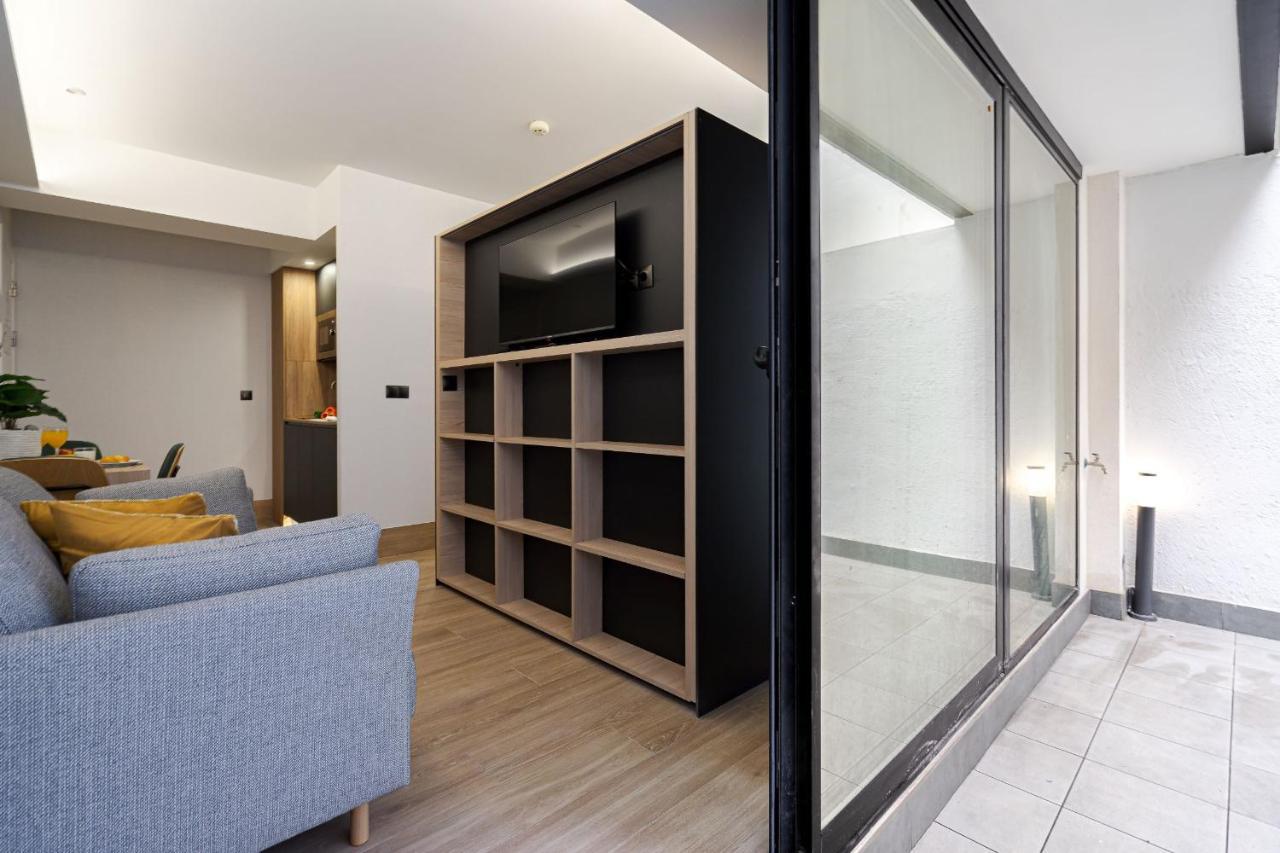 Feelathome Ventas Suites Madrid Exterior photo