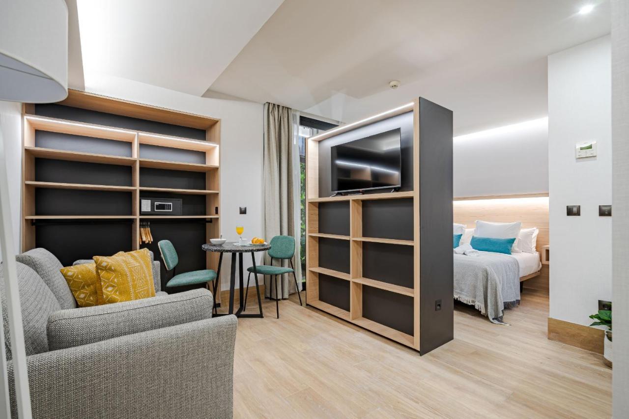 Feelathome Ventas Suites Madrid Exterior photo