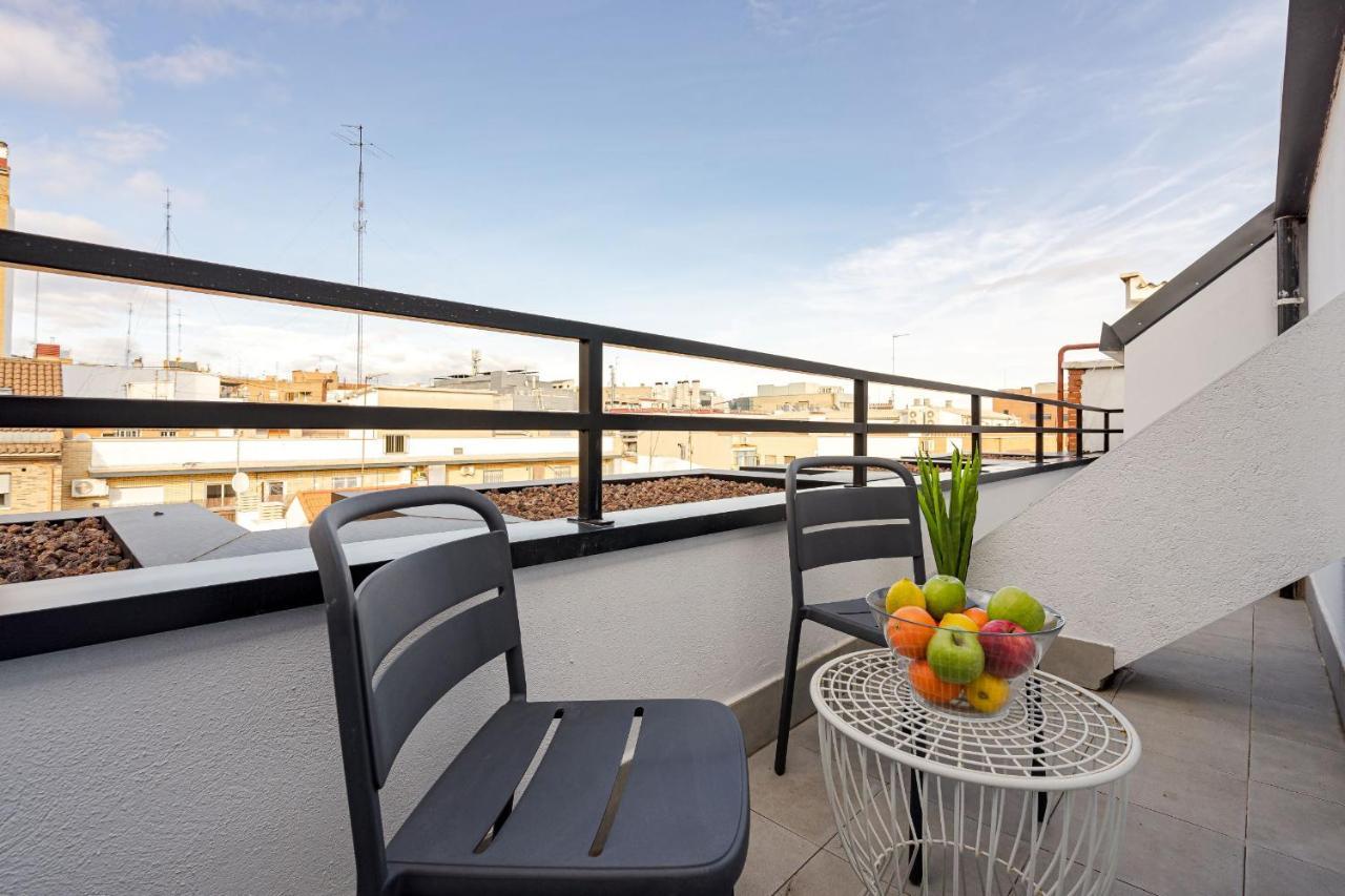Feelathome Ventas Suites Madrid Exterior photo