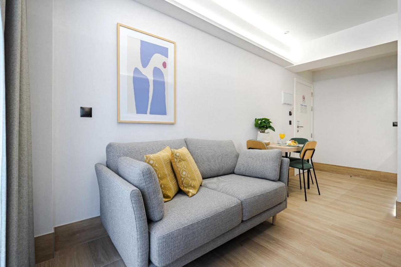 Feelathome Ventas Suites Madrid Exterior photo