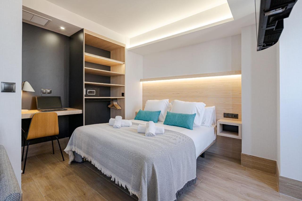 Feelathome Ventas Suites Madrid Exterior photo
